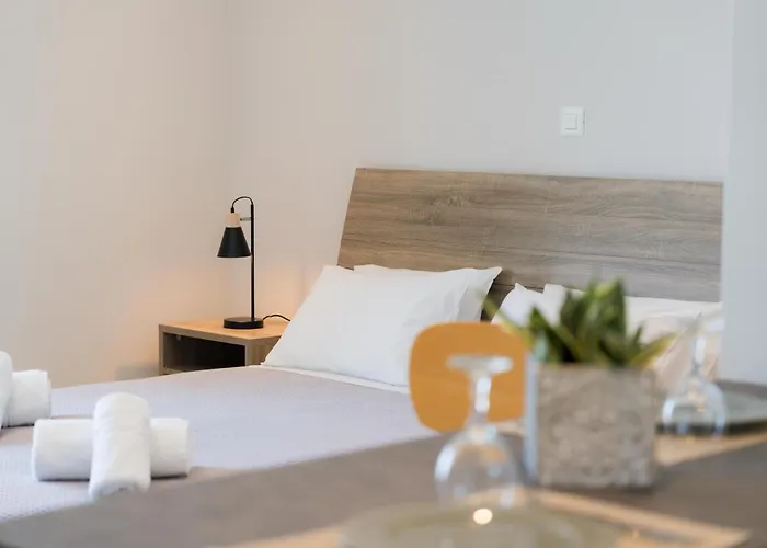 Captain's In Olive Grove 2 *