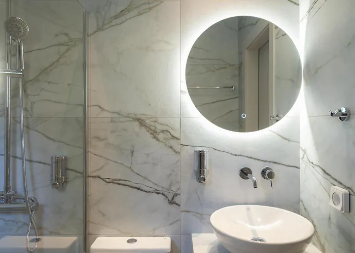 Apartment Captain's In Olive Grove 2 Mousata