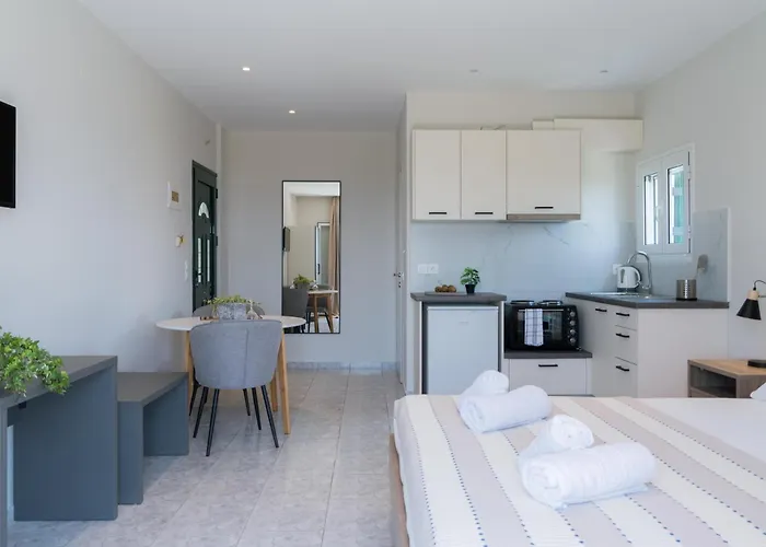 Captain's In Olive Grove 2 Apartment *