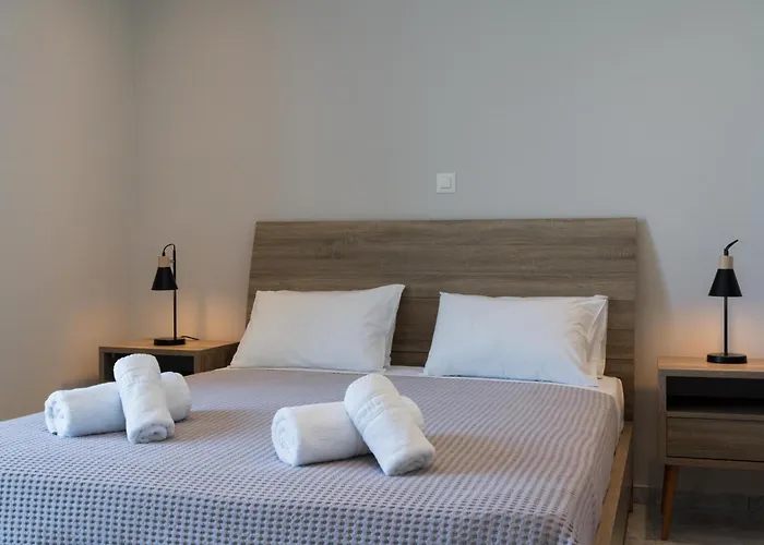 Captain's In Olive Grove 2 Apartment