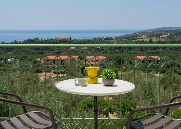 Apartment Captain's In Olive Grove 2