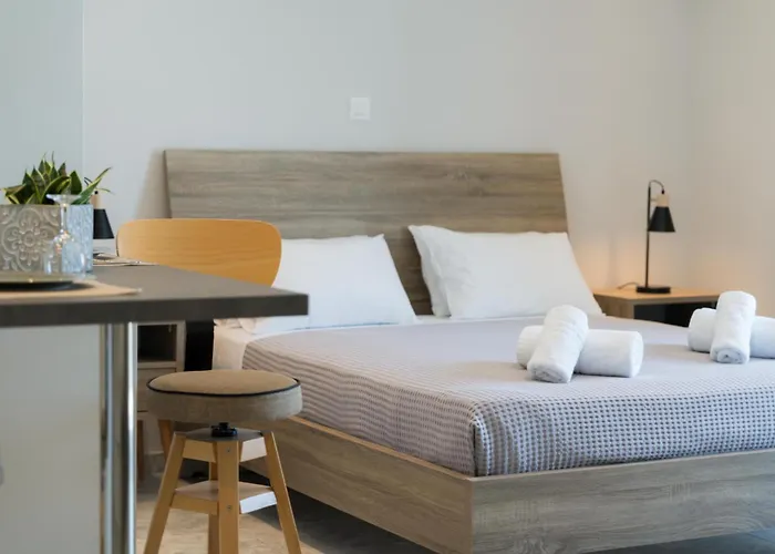 Captain's In Olive Grove 2 Apartment Mousata