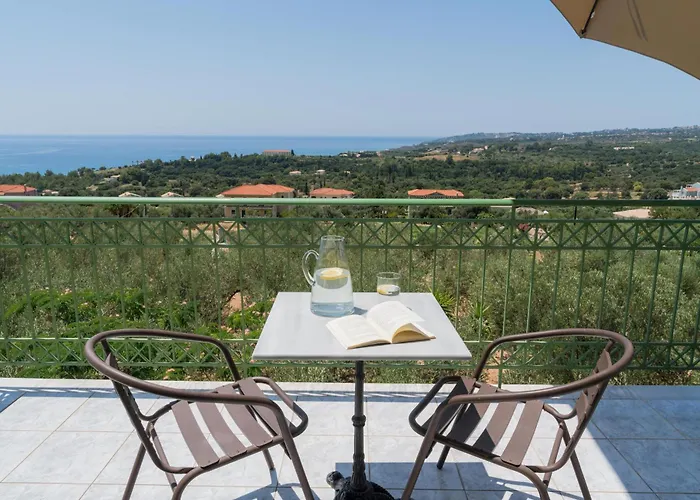 Apartment Captain's In Olive Grove 2