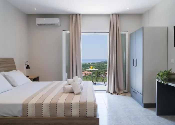 Captain's In Olive Grove 2 Mousata