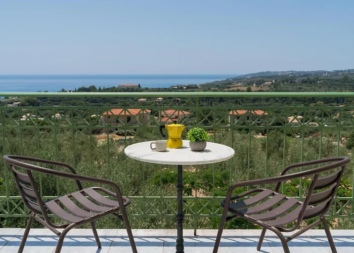 Apartment Captain's In Olive Grove 2