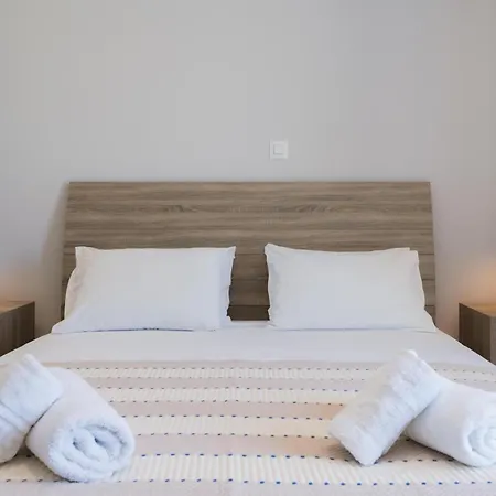 Captain's In Olive Grove 2 Apartament
