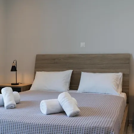 Captain's In Olive Grove 2 Apartament